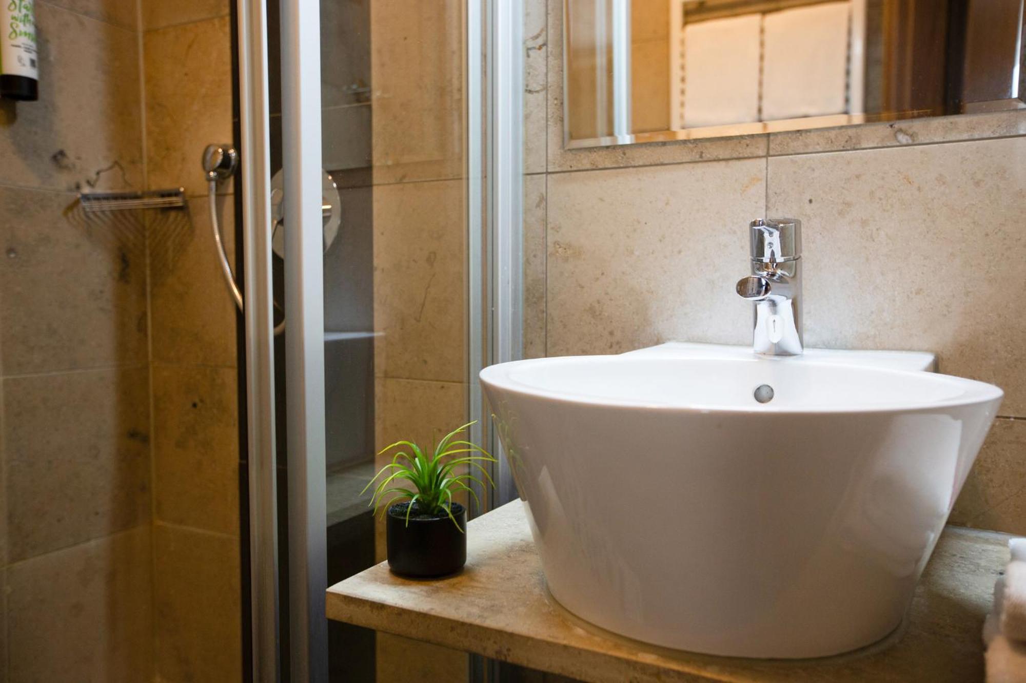 אינגולשטאט Auwald Hotel מראה חיצוני תמונה