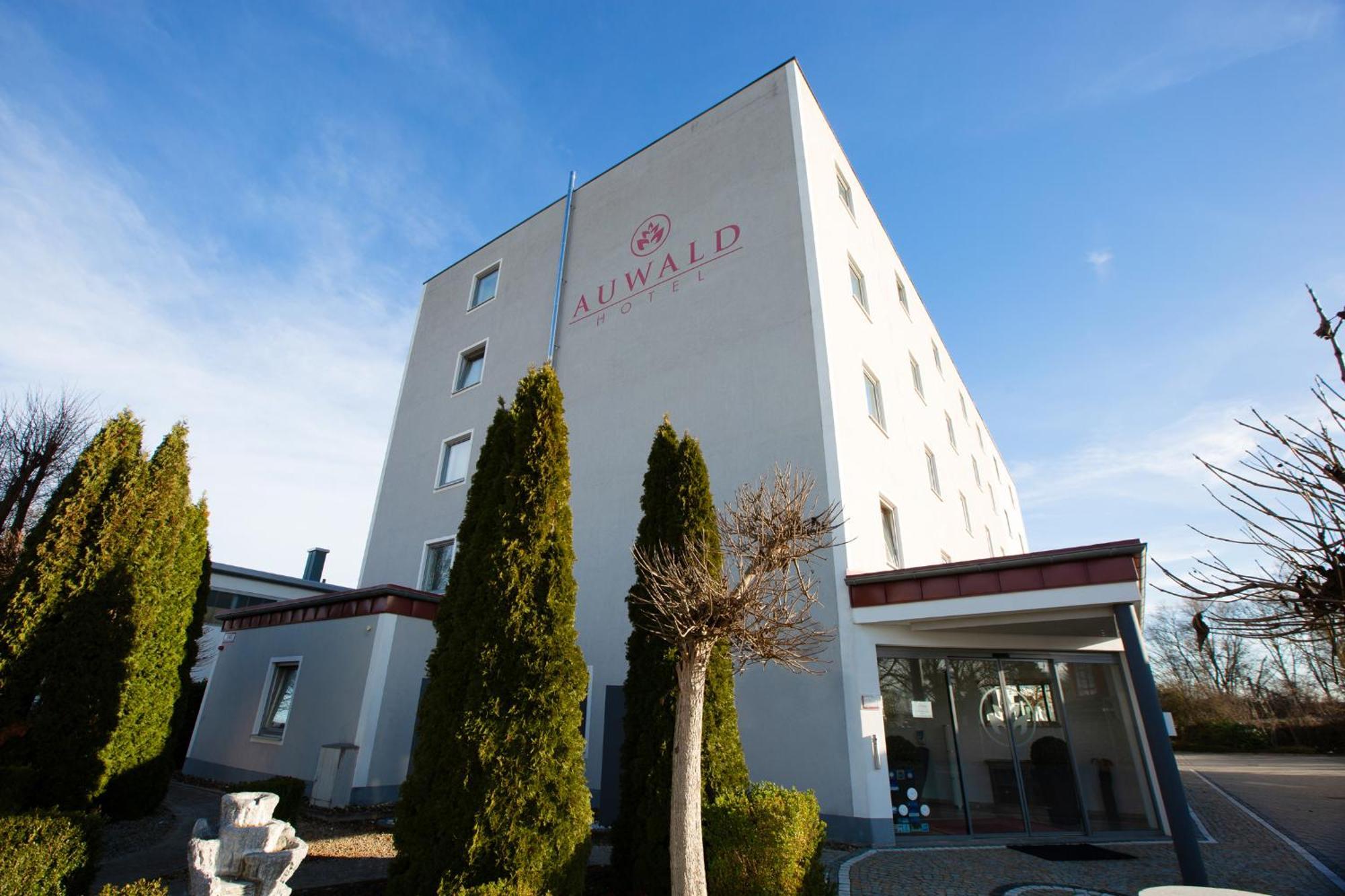 אינגולשטאט Auwald Hotel מראה חיצוני תמונה